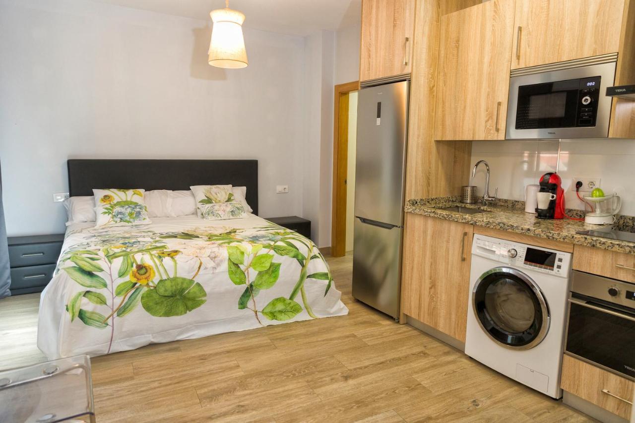 Apartamentos Onnight مالقة المظهر الخارجي الصورة